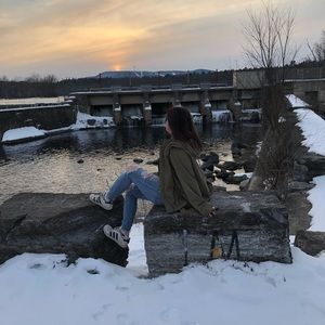 Meet your Posher, Michaela